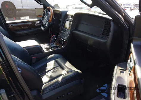 2016 Lincoln Navigator Select из США, поврежденный, VIN 5LMJJ3HT2GEL11369